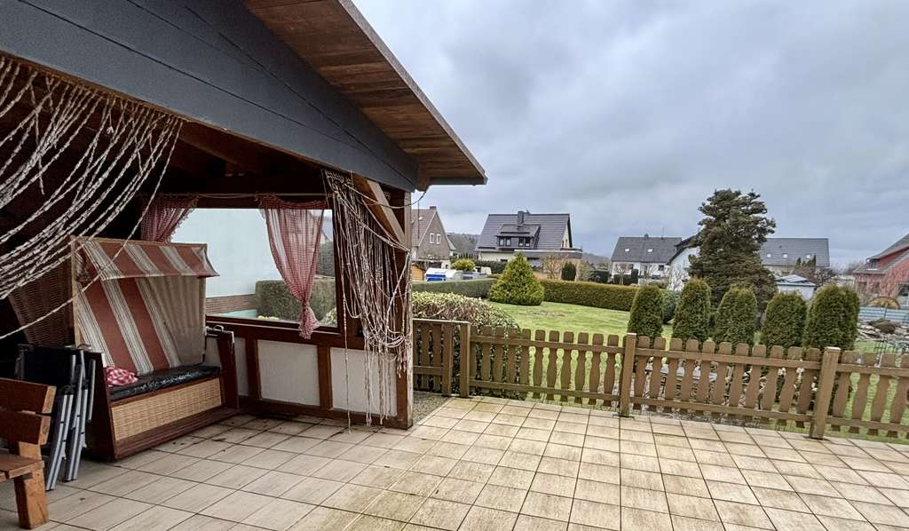 Immobilie in Holle - Einfamilienhaus mit herrlichem Garten in Derneburg von privat - Bild 2