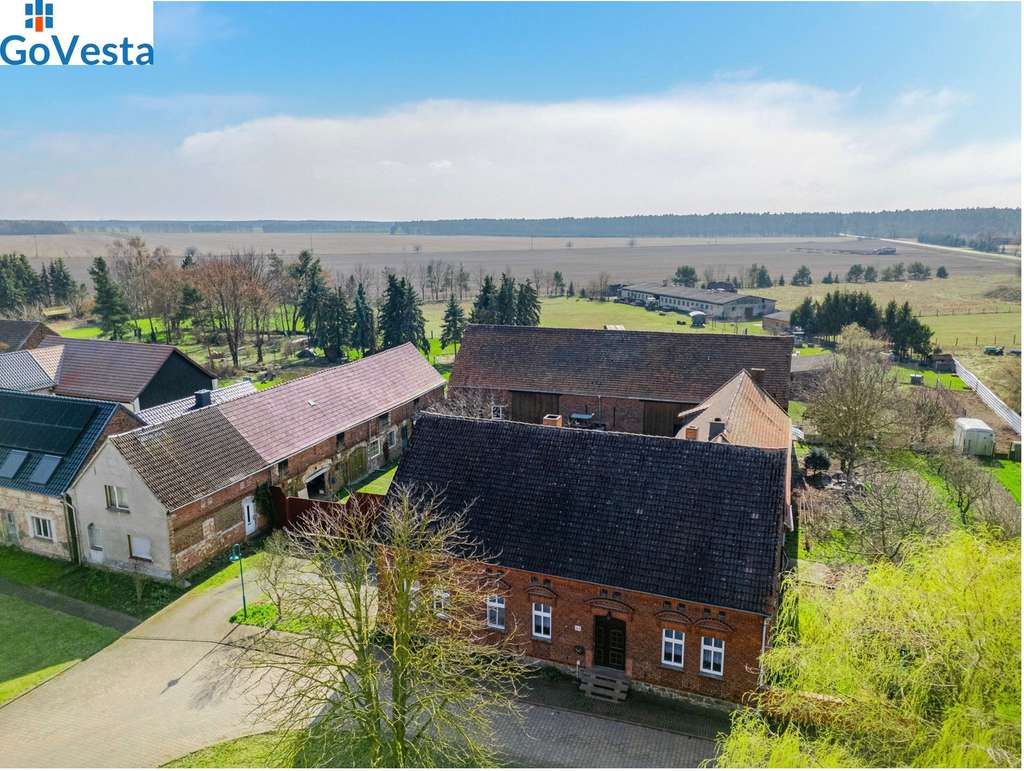 Immobilie in Jessen (Elster) - Vierseitenhof - "Romantik Pur" und Einliegerwohnung inklusive - Bild 2