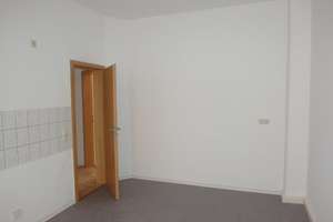 Ab Mitte August: Geräumige 2-Zimmer-Wohnung mit Laminatboden "Dielenoptik", Essküche und Badewanne – Neugasse 52, 1662 Meißen – Vorschaubild 7