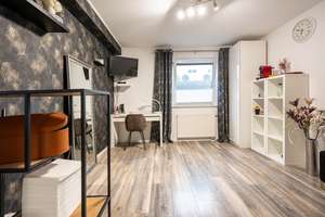 8-Zimmer-Familiendomizil mit Einliegerwohnung - Setzen Sie sich ins gemachte Nest... – Die vollständige Adresse der Immobilie erhältst du vom Anbieter., 55278 Selzen – Vorschaubild 17