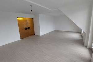 Wohnen mit Charakter: Modernisierte (Anfang 2024) Maisonette Wohnung in Köln Rath-heumAr – Rather Mauspfad 51, 51107 Rath/Heumar, Köln – Vorschaubild 13