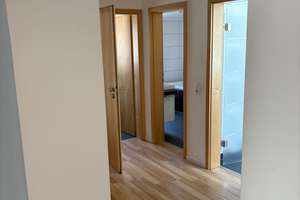 Teilmöbelierte gehobene 2-Zimmer-Wohnung in Zuffenhausen mit Dachterrasse  und Bühne – Marbacher Straße 48, 70435 Zuffenhausen-Mitte, Stuttgart – Vorschaubild 20