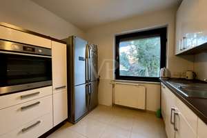 Viel Platz zum Wohlfühlen – Lichtdurchflutetes Reihenmittelhaus mit Garten in familienfreundlicher L – Die vollständige Adresse der Immobilie erhältst du vom Anbieter., 30966 Hemmingen – Vorschaubild 8