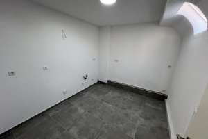 Renovierte 4 Zimmer Wohnung 85 m2 Grundfläche Würzburg Sanderau – Die vollständige Adresse der Immobilie erhältst du vom Anbieter., 97072 Sanderau, Würzburg – Vorschaubild 7