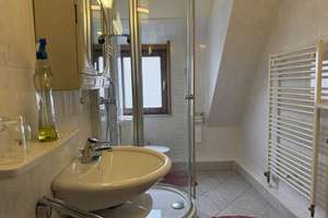 Großzügiges Einfamilienhaus inkl. Garage auf 950m² Grundstück an der Grenze zu Schwanewede – Die vollständige Adresse der Immobilie erhältst du vom Anbieter., 28777 Rekum, Bremen – Vorschaubild 12
