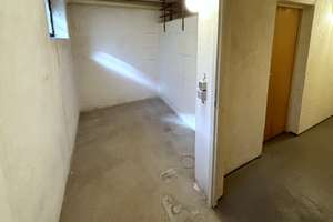 MIT BLICK INS GRÜNE: SAN.-BEDÜRFTIGE 2-ZI-ETW MIT SÜDBALKON, LIFT UND TG-STELLPLATZ IN ER-BÜCHENBACH – Kulmbacher Straße 14, 91056 Büchenbach Nord, Erlangen – Vorschaubild 23
