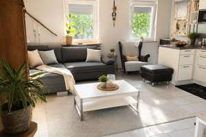 Modernisiertes Zweifamilienhaus mit viel zusätzlicher Nutzfläche und Garten