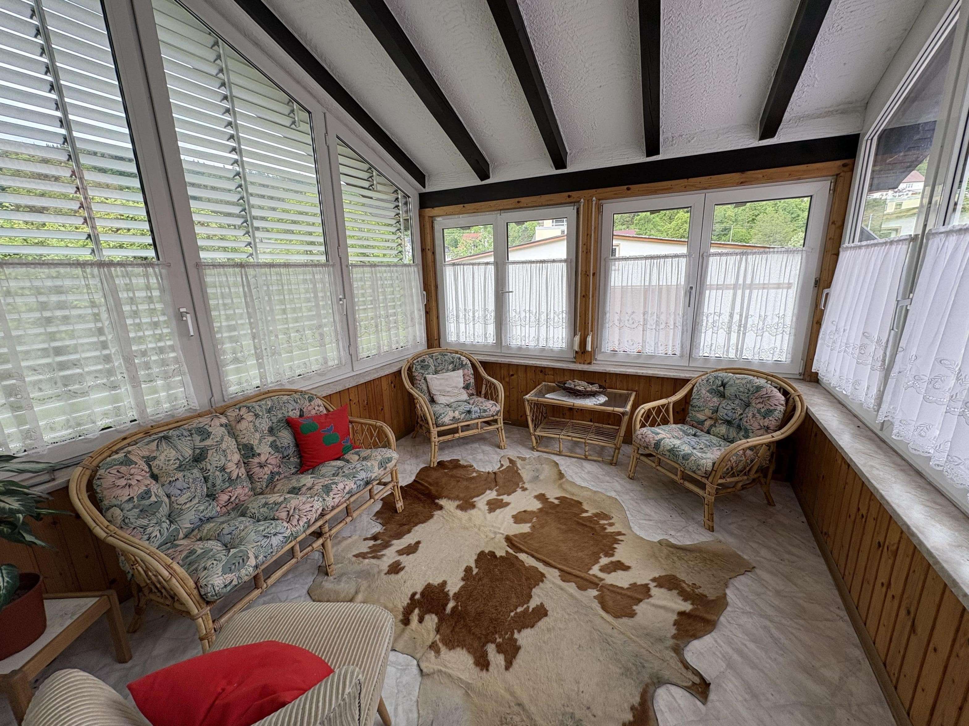 Immobilie in Straßberg - Ehemaliges Bauernhaus mit großem Garten - Bild 2