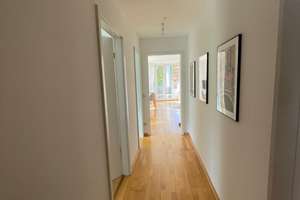 Helle, ruhige 3-Zimmer-Wohnung mit Balkonen und zwei extra Tiefgaragenstellplätzen in Haidhausen – Sankt-Wolfgangs-Platz 9d, 81669 Obere Au, München – Vorschaubild 8