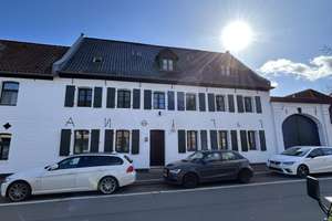 Hofflair - charmante 2-Raum-DG-Wohnung in Köln Roggendorf/Thenhoven – Sinnersdorfer Straße 173a, 50769 Roggendorf/Thenhoven, Köln – Vorschaubild 9