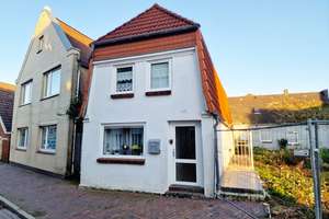 2x vermietete Wohnungen zentral in Heide – Die vollständige Adresse der Immobilie erhältst du vom Anbieter., 25746 Heide – Vorschaubild 2