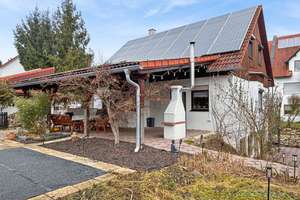 Großzügiges Einfamilienhaus mit Einliegerwohnung und PV-Anlage in Lauingen – Die vollständige Adresse der Immobilie erhältst du vom Anbieter., 89415 Lauingen (Donau) – Vorschaubild 1