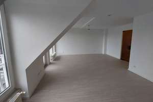 Wohnen mit Charakter: Modernisierte (Anfang 2024) Maisonette Wohnung in Köln Rath-heumAr – Rather Mauspfad 51, 51107 Rath/Heumar, Köln – Vorschaubild 14