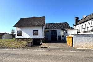 Modernisiert &amp; vielseitig; freistehendes Einfamilienhaus mit Scheune und neuer Pelletheizung! – Die vollständige Adresse der Immobilie erhältst du vom Anbieter., 53902 Bad Münstereifel – Vorschaubild 1