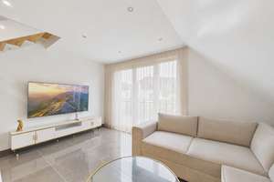 Maisonettewohnung mit ausgebautem Dachgeschoss, Balkon & viel Platz zum Wohnen – Die vollständige Adresse der Immobilie erhältst du vom Anbieter., 74078 Neckargartach, Heilbronn – Vorschaubild 3