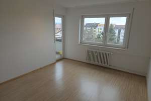 3-Zi Wohnung / EBK / Südbalkon mit Aussicht / WG tauglich / Karlsruhe Beiertheim – Die vollständige Adresse der Immobilie erhältst du vom Anbieter., 76137 Südweststadt, Karlsruhe – Vorschaubild 1