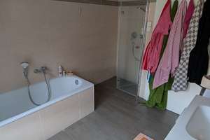 Moderne Gartenwohnung mit KfW55-Standard, Carport & E-Ladestation – Erstklassiges Wohnen in Fürth – Bisloher Hauptstraße 19, 90765 Sack, Braunsbach, Bislohe, Steinach, Fürth – Vorschaubild 4