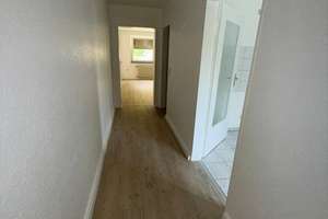 Modernisierte 1-Zimmer-Wohnung mit Balkon in Mannheim - Lindenhof ! – Rampenweg 1, 68163 Lindenhof, Mannheim – Vorschaubild 4