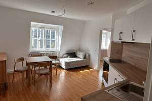 Renovierte 2 Zimmer Wohnung im Herzen von Stuttgart, wahlweise möbliert – Die vollständige Adresse der Immobilie erhältst du vom Anbieter., 70190 Oberer Schlossgarten, Stuttgart – Vorschaubild 1