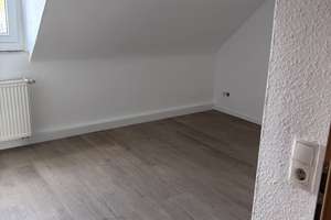 Frisch renovierte 3-Zimmer-Dachgeschoss Wohnung | Helle Räume | Sofort bezugsfrei – Altenhagener Str. 86, 58097 Altenhagen, Hagen – Vorschaubild 4