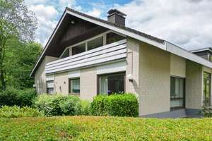 Stilvolles Einfamilienhaus am Burggraben – Die vollständige Adresse der Immobilie erhältst du vom Anbieter., 21682 Stade – Vorschaubild 1