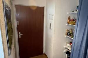 ruhige 2 Zimmerwohnung 50 qm mit Einbauküche in Thalkirchen-Obersendling München – Die vollständige Adresse der Immobilie erhältst du vom Anbieter., 81477 Solln, München – Vorschaubild 6