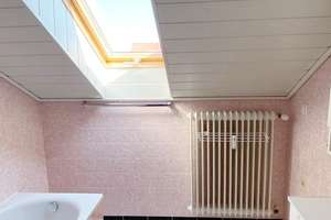 GEMÜTLICHE DACHGESCHOSSWOHNUNG MIT EINBAUKÜCHE *** SULZBACH AM MAIN – Die vollständige Adresse der Immobilie erhältst du vom Anbieter., 63834 Sulzbach am Main – Vorschaubild 11