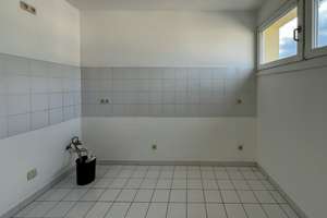 Freie 1-Zimmer-Penthouse-Wohnung mit Tiefgaragenstellplatz und Lift – Die vollständige Adresse der Immobilie erhältst du vom Anbieter., 4315 Neustadt-Neuschönefeld, Leipzig – Vorschaubild 8