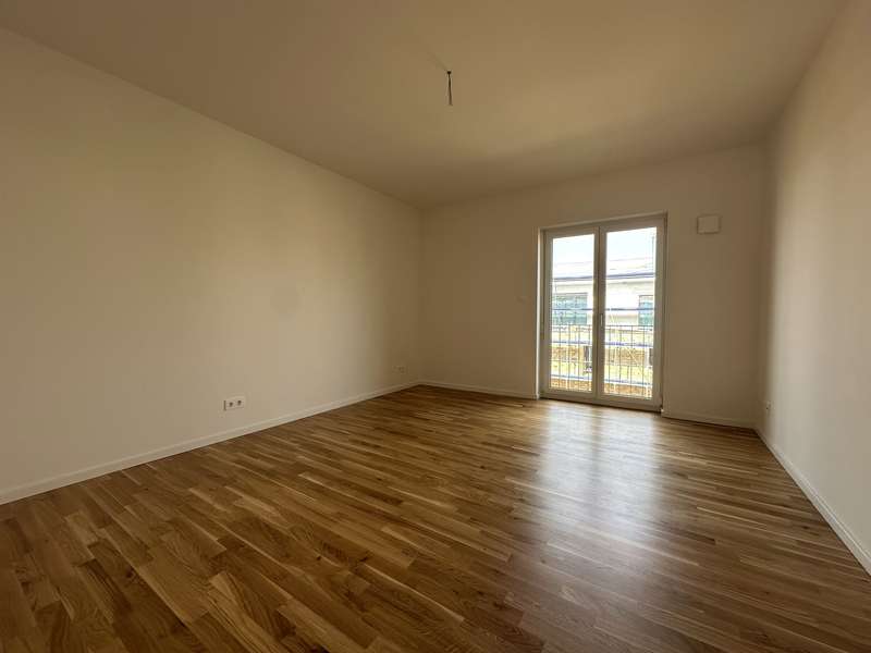 **Erstbezug** Große 3-Raum-Wohnung mit Balkon in Dresden-Friedrichstadt - Photo 2