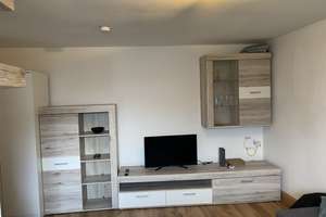 Möbliertes 1-Zimmer-Apartment 