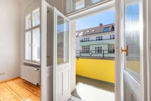 ☀️ Traumhafter Stuckaltbau im Samariterkiez! – Renovierte 3 Zi Whg mit Süd-Balkon & Fischgrätparkett – Die vollständige Adresse der Immobilie erhältst du vom Anbieter., 10247 Friedrichshain, Berlin – Vorschaubild 3