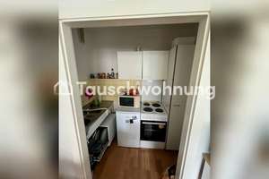 Tauschwohnung: Helle 2‑Zimmer‑Wohnung mit Balkon und Turmblick – Peter-Bauer-Str 9-11, 50823 Ehrenfeld (Ortsteil), Köln – Vorschaubild 4
