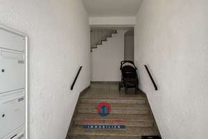 KREFELD: SCHÖNE 3-ZIMMERWOHNUNG - ZENTRAL GELEGEN - MIT EINBAUKÜCHE, BALKON & PARKETTBODEN – Weberstraße 39, 47798 Stadtmitte, Krefeld – Vorschaubild 3