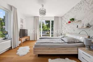 270 m² Wohnfläche mit Vollkeller und Traumgarten im Ahrensburger Villenviertel – Die vollständige Adresse der Immobilie erhältst du vom Anbieter., 22926 Ahrensburg – Vorschaubild 23