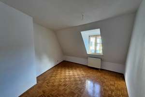 Charmante 2-Zimmer-Maisonette im Dachgeschoss in begehrter Lage von Söflingen an der Endhaltestelle. – Die vollständige Adresse der Immobilie erhältst du vom Anbieter., 89077 Söflingen, Ulm – Vorschaubild 7