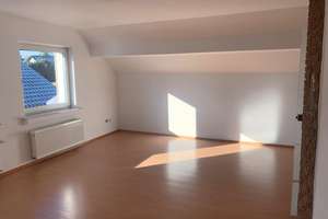 Charmante Dachgeschosswohnung mit Garage & Gartenanteil in Mülheim-Saarn! – 45481 Saarn, Mülheim an der Ruhr – Vorschaubild 11