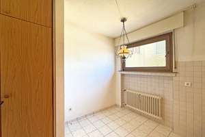 Wohnung mit Garage & Loggia
in Weitmar-Mark – Die vollständige Adresse der Immobilie erhältst du vom Anbieter., 44795 Weitmar-Mark, Bochum – Vorschaubild 8
