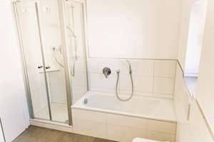 Modernisiertes Dreifamilienhaus mit stabilen Mieteinnahmen und Entwicklungspotenzial in Ingolstadt – Bittlmairstr. 2, 85051 Münchener Straße, Ingolstadt – Vorschaubild 7