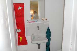 Heidelberg-Neuenhm: Nähe Krebsklinik: 3 Zimmer, voll möbliert, 3 Balkone, 300 m Uni u. Neckar, 1.OG – Humboldtstr. 22, 69120 Neuenheim, Heidelberg – Vorschaubild 4