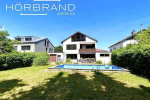 Sehr großzügiges EFH mit riesigem Garten am Waldrand