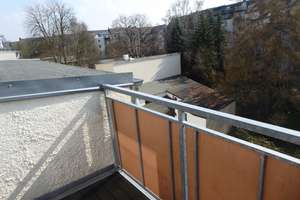 Hoch hinaus ins Dachgeschoss! - Schicke 2-Raum mit EBK und Balkon – Limbacher Str. 57, 9113 Kaßberg, Chemnitz – Vorschaubild 13