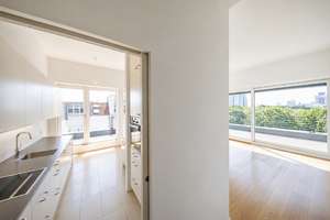 Winskiez: 114 qm DG-Whg mit Aufzug Balkon EBK u. spektakulärem Ausblick – Winsstraße 72, 10405 Prenzlauer Berg, Berlin – Vorschaubild 3
