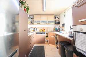 Handwerker aufgepasst!: Höchstes Ausbaupotenzial mit Scheune, Garagen und Grundstück – Rottweil (Kreis) – Vorschaubild 6