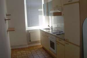 OF-Stadtmitte, schöne-1 ZW,renov.ca.40 qm,EBK,grosses Bad,4FH ,1.OG,5 Min.S-Bahn ,nur für 1 Person – 63065 Hochschule für Gestaltung, Offenbach am Main – Vorschaubild 2