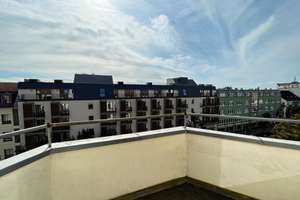  **Renovierte 3-Raum-Dachgeschosswohnung mit Balkon in Sudenburg** – Halberstädter Straße 48, 39112 Sudenburg, Magdeburg – Vorschaubild 3