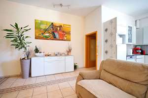 Vermietete 3-Zimmer-Wohnung mit Balkon, TG-Stellplatz & Mietsteigerungsmöglichkeit – Die vollständige Adresse der Immobilie erhältst du vom Anbieter., 74376 Gemmrigheim – Vorschaubild 2