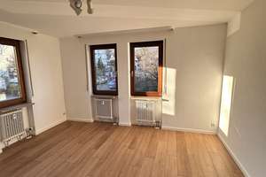 Vollständig renovierte Wohnung mit drei Zimmern sowie Balkon und Einbauküche in Stuttgart – Die vollständige Adresse der Immobilie erhältst du vom Anbieter., 70376 Birkenäcker, Stuttgart – Vorschaubild 6
