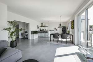 Exklusives 2,5-Raum Penthouse aus 2017 mit rd. 116 m² und toller Dachterrasse in begehrter Lage  – Die vollständige Adresse der Immobilie erhältst du vom Anbieter., 45257 Kupferdreh, Essen – Vorschaubild 2