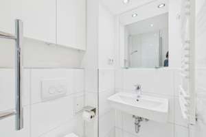 Maria-Louisen-Straße! Sonnige kleine 1-Zimmer Wohnung in bester Lage! – Maria-Louisen-Straße 55, 22301 Winterhude, Hamburg – Vorschaubild 10