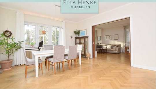 Bild von Traumhafte, stilvolle 30er-Jahre-Villa mit Einliegerwohnung auf großem Grundstück.